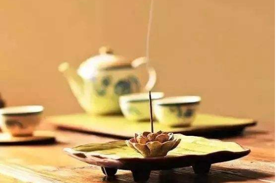 綠茶碧螺春怎么泡簡易步驟，沖泡碧螺春的十二步驟口訣