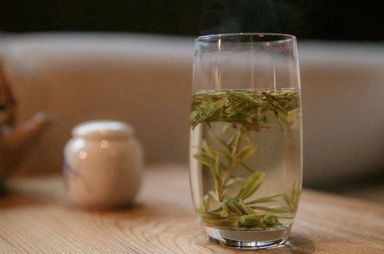 冷泡茶用什么茶葉最好，什么樣的茶適合冷泡？