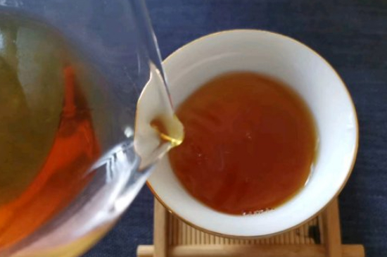 普洱茶十大學(xué)費(fèi)茶排名，吉普H是學(xué)費(fèi)茶？