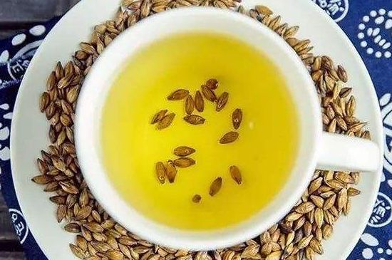 飯店喝的聞起很香的茶，餐館里的蕎麥茶還是大麥茶？