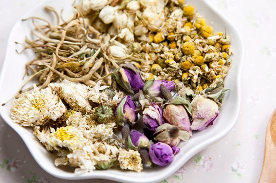 祛濕最有效的泡花茶，濕氣重適合泡什么花茶？