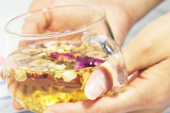 干桂花泡水，干桂花怎么泡水喝？