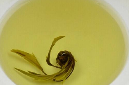 茉莉龍珠茶男人能喝嗎，男性夏季可以喝龍珠茶嗎