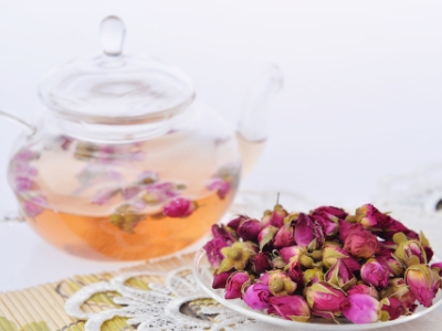 干玫瑰花泡前需要洗嗎，泡玫瑰花需要洗一下嗎？