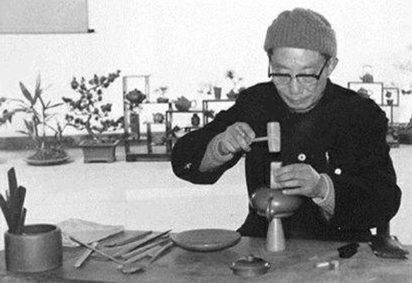 景舟八式紫砂壺圖片及名稱，經(jīng)典壺型顧景舟八式值多少錢？