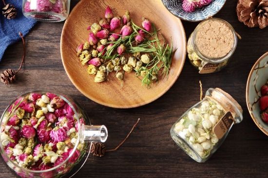 茉莉花和什么在一起喝好，茉莉花喝什么茶搭配？