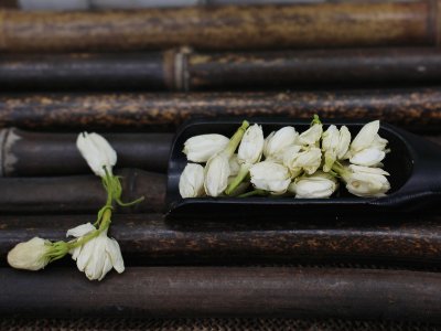 茉利花茶有什么功效作用，不適合什么人喝？