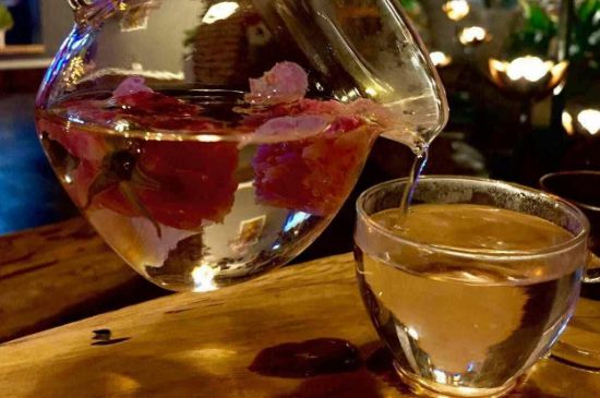 好玫瑰花茶多少錢一斤啊，玫瑰花茶價(jià)格多少錢合理？