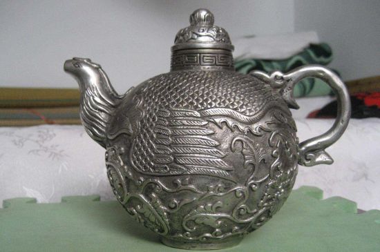 銀壺泡茶后為什么會(huì)變黑，銀壺內(nèi)膽發(fā)黑怎么辦