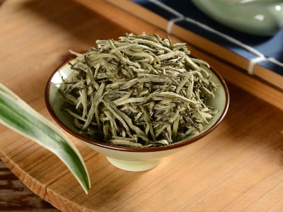 白茶煮好還是泡好喝，老白茶是泡還是煮？