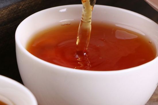 正山小種對(duì)胃好嗎，正山小種養(yǎng)胃還是傷胃