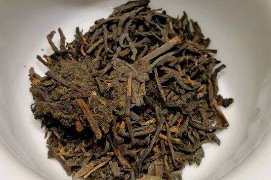 飯后多長時間喝六堡茶最好，六堡茶一天喝多少