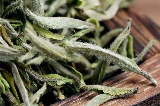 荒野銀針有什么特點(diǎn)，荒野銀針的味道口感咋樣？