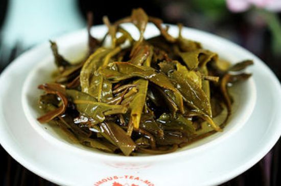 茯磚茶與普洱茶哪個(gè)好，茯茶和普洱茶口味區(qū)別