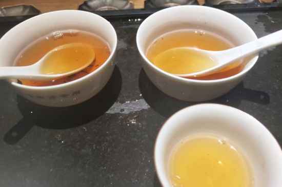 正山小種金駿眉哪個好，金駿眉正山小種的區(qū)別