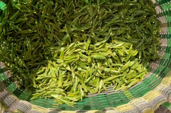 龍井是明前的好還是雨前的好，明前茶和雨前茶哪個(gè)好喝？