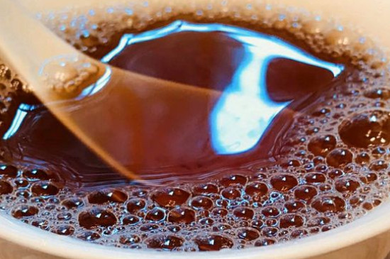 大紅袍煙熏味是好茶嗎，能不能喝對(duì)人體有壞處嗎