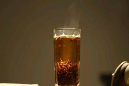 一天3杯紅茶抗癌，常飲紅茶對身體有好處！