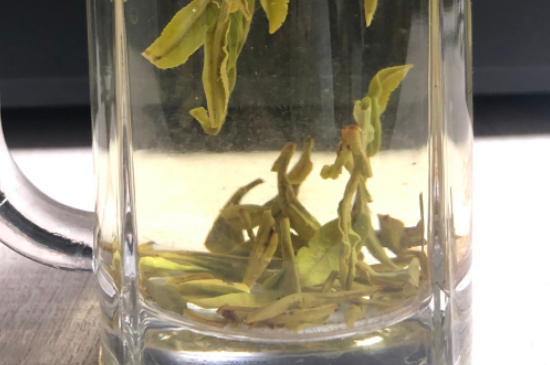 西湖龍井茶頭采和二采區(qū)別，明前龍井一采和二采什么味道？