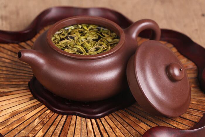 紫砂壺如何開壺，正確的<a href=http://www.pnhxqw.com/chaju/zisha/ target=_blank class=infotextkey>紫砂壺開壺</a>方法