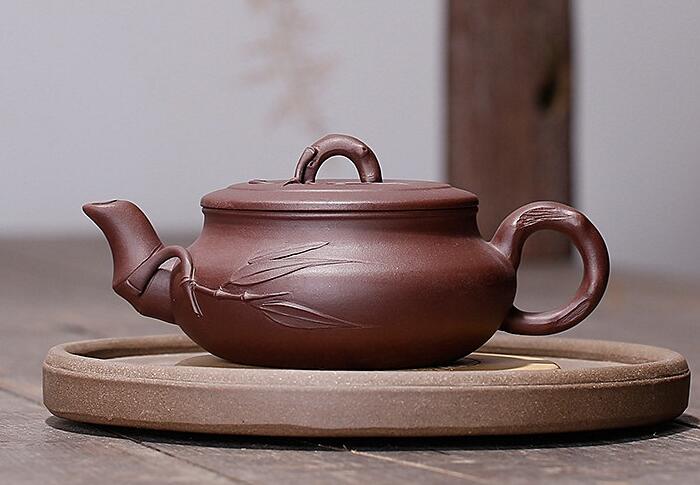 紫砂壺開壺的正確步驟，教你<a href=http://www.pnhxqw.com/chaju/zisha/ target=_blank class=infotextkey>紫砂壺保養(yǎng)</a>的方法