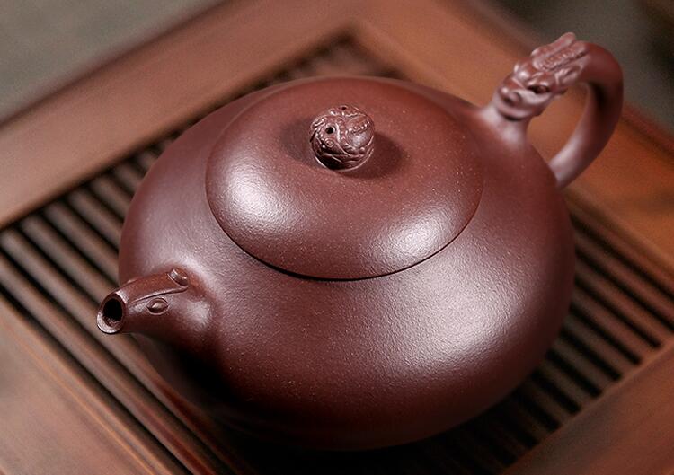 如何鑒別紫砂壺好壞，廉價(jià)的紫砂壺用了會(huì)有什么傷害